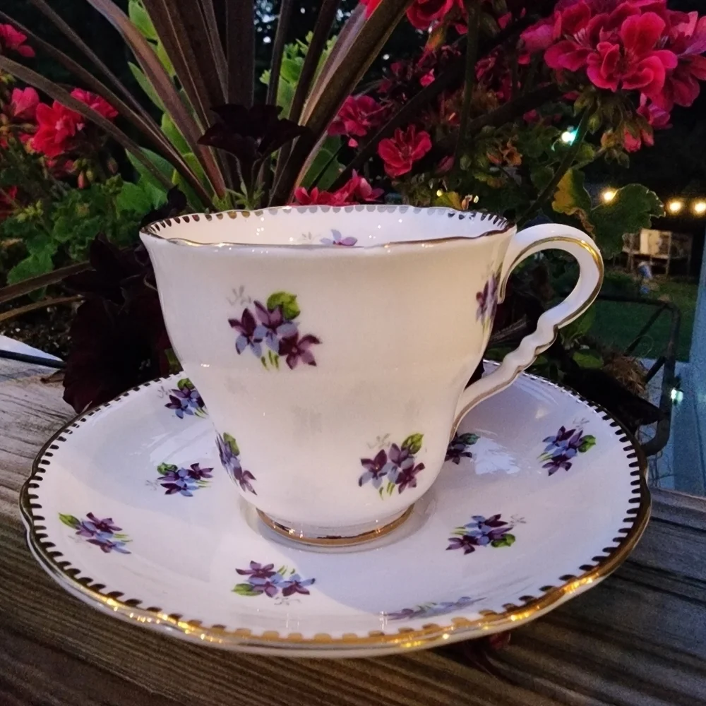 Sweet Violets Tea Cup & Saucer Royal Stafford Bone China England White Purple